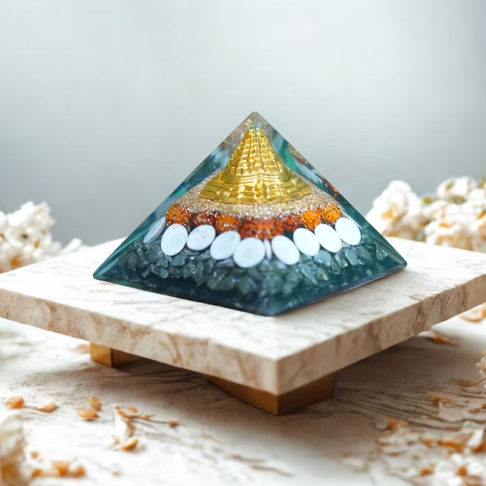 Laxmi Yantra Pyramid - Image 3